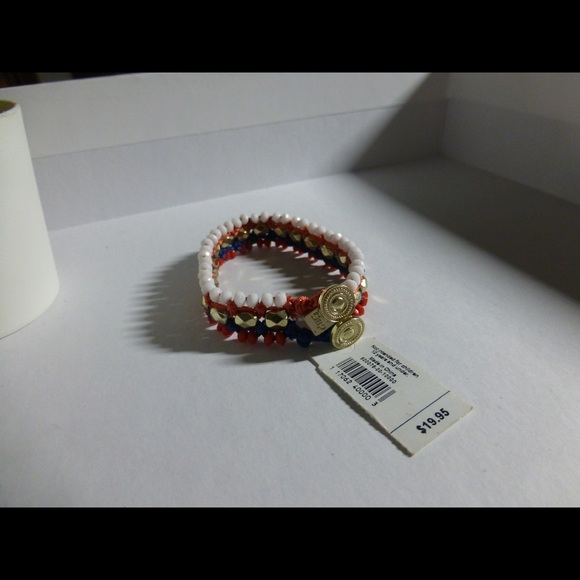 Gap bracelet BNWT imported from US - Picture 5 of 6